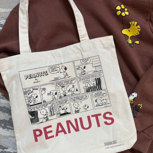 Peanuts | Bags | Peanuts Snoopy Canvas Tote | Poshmark